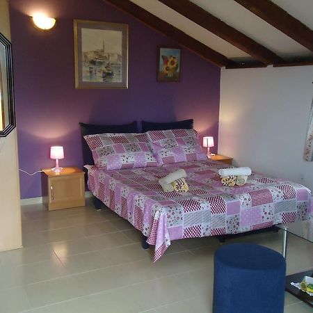 Studio Apartment Nera Rovinj Kamer foto