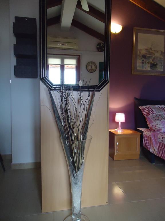 Studio Apartment Nera Rovinj Kamer foto